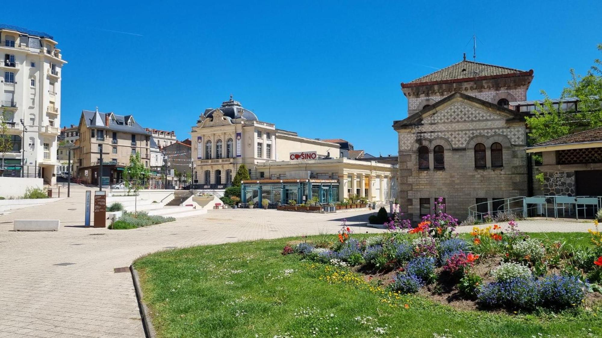 Apartment Le Puy De Dome - 1 - Clim